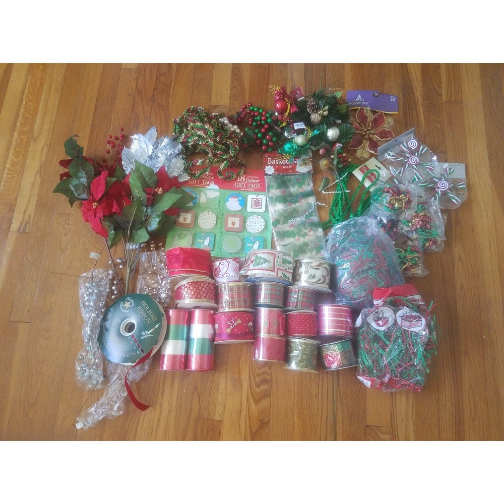 Big Lot Of Holiday Christmas Gift Baskets Supplies Ribbons Picks Tags Ornaments